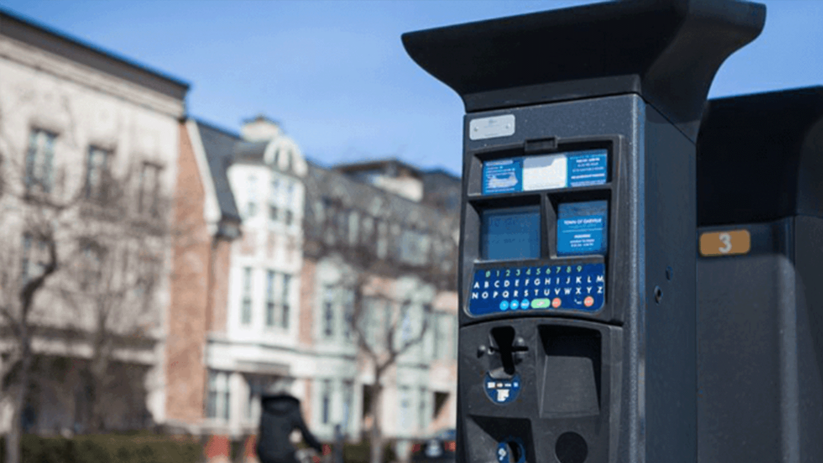 Pysäköinnin maksuautomaatit poistuvat vähitellen katukuvasta
